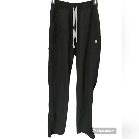 Figs black women's scrub set small - Picture 5 of 15